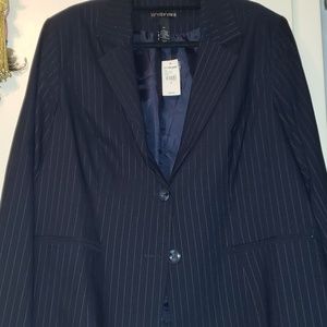 Ladys Business Suit
